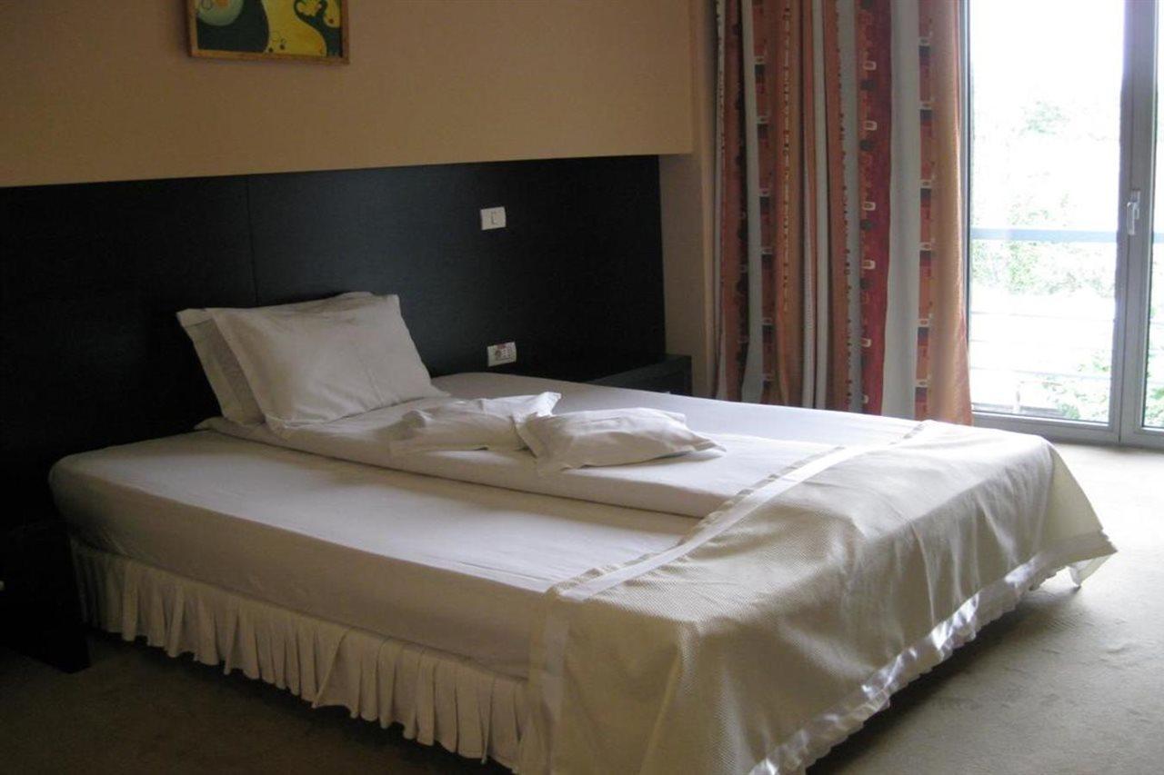 Hotel Delpack Timisoara Ngoại thất bức ảnh